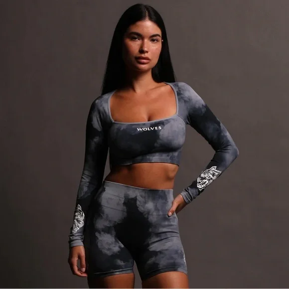 ๐บ Darc Sport Everson Seamless Darc Blue ghost cloud long sleeve crop top SHE M - Picture 1 of 11